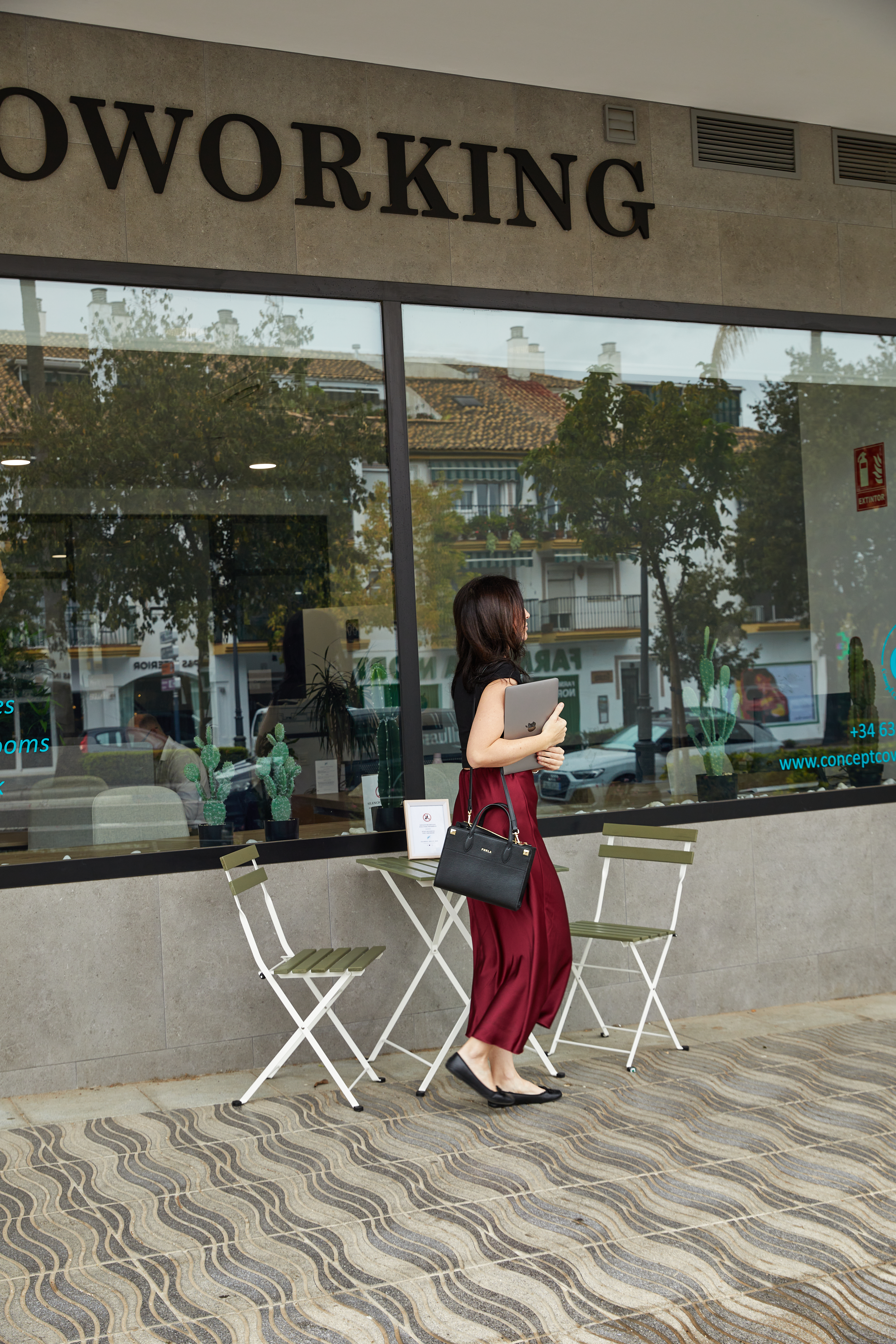 Entrada de Concept Coworking, San Pedro de Alcántara